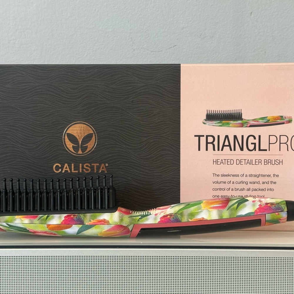 Calista TrainglPro Heated Detailer Brush ( Tulip)